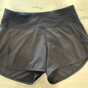Lululemon Speed Up shorts